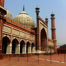Jama Masjid from the side, showing its central dome and minarets